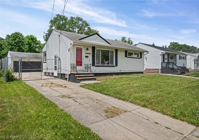 Photo 3 of Single family home for sale at 4638 W 156th Street, Cleveland, OH 44135 | MLS# 5243134 | Listing updated on 2026-09-14