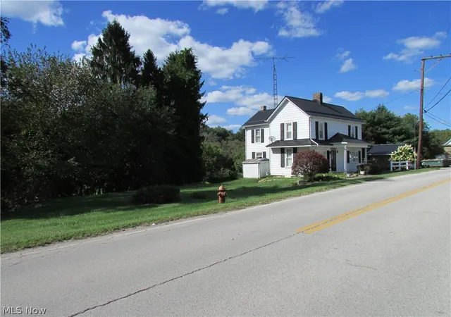 Photo 3 of Single family home for sale at 875 Washington, Bergholz, OH 43908 | MLS# 5243076 | Listing updated on 2026-09-08