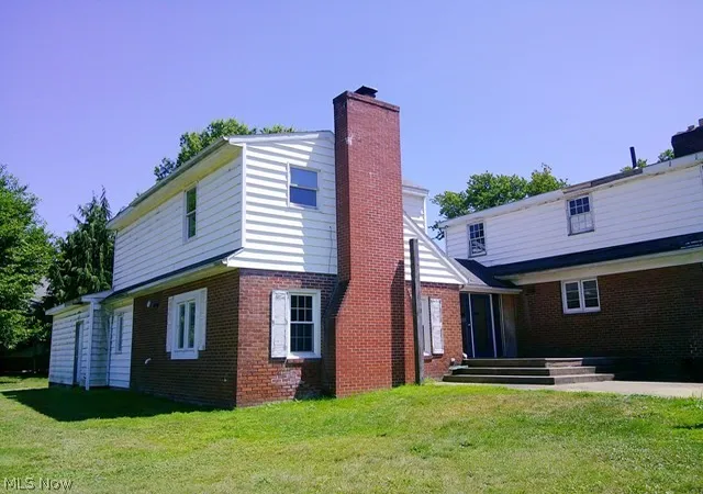Photo 1 of Single family home for sale at 215 48th Street NW, Canton, OH 44709 | MLS# 5243063 | Listing updated on 2026-09-09