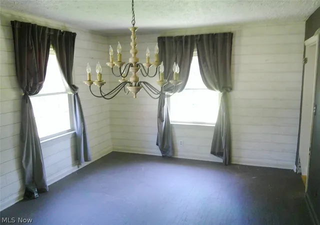 Photo 4 of Single family home for sale at 215 48th Street NW, Canton, OH 44709 | MLS# 5243063 | Listing updated on 2026-09-09