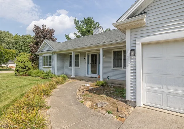 Photo 3 of Sale Pending at 3233 Bramblewood Way, Avon, OH 44011 | MLS# 5240544 | Listing updated on 2026-09-13
