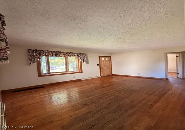 Photo 2 of Sale Pending at 1518 34th Street Ne, Canton, OH 44714 | MLS# 5243195 | Listing updated on 2026-09-21