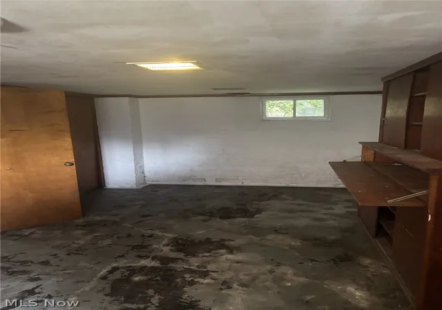 Photo 24 of Sale Pending at 15406 Huntmere Ave, Cleveland, OH 44110 | MLS# 5242272 | Listing updated on 2026-09-16