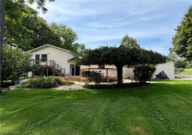 Photo 2 of Single family home for sale at 11985 Auburn Rd, Chardon, OH 44024 | MLS# 5241532 | Listing updated on 2026-09-09