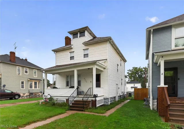 Photo 3 of Single family home for sale at 2227 E 30th Street, Lorain, OH 44055 | MLS# 5243316 | Listing updated on 2026-09-21