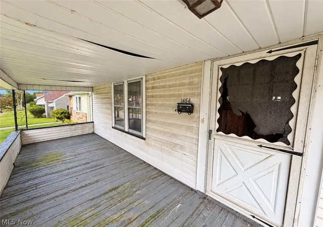 Photo 3 of Single family home for sale at 1454 Sheridan Ave NE, Warren, OH 44483 | MLS# 5242782 | Listing updated on 2026-09-09
