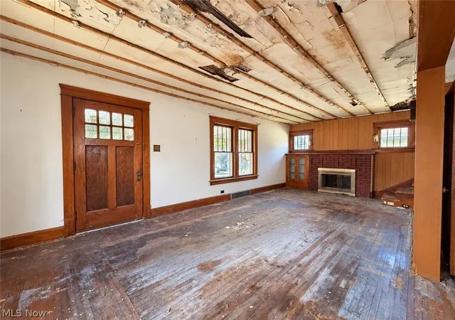 Photo 4 of Single family home for sale at 1454 Sheridan Ave NE, Warren, OH 44483 | MLS# 5242782 | Listing updated on 2026-09-09