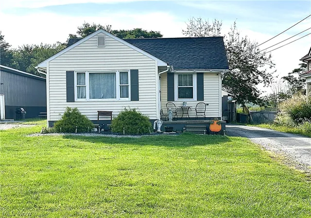 Photo 1 of Sale Pending at 1913 Lisbon St N, East Liverpool, OH 43920 | MLS# 5242947 | Listing updated on 2026-09-10