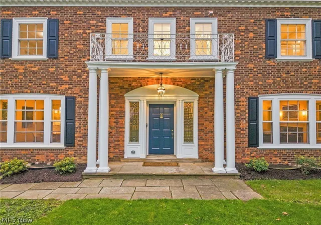 Photo 2 of Single family home for sale at 2945 Fontenay Rd, Cleveland, OH 44120 | MLS# 5242787 | Listing updated on 2026-09-13