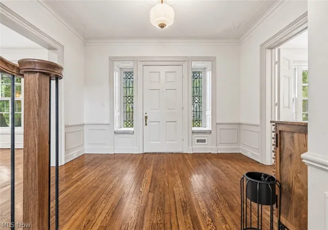 Photo 3 of Single family home for sale at 2945 Fontenay Rd, Cleveland, OH 44120 | MLS# 5242787 | Listing updated on 2026-09-13