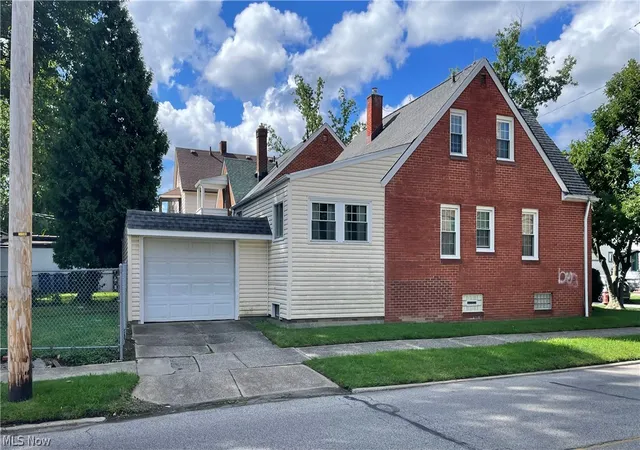 Photo 2 of Sale Pending at 2763 E 124th Street, Cleveland, OH 44120 | MLS# 5242938 | Listing updated on 2026-09-11