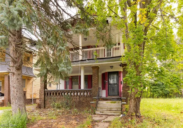 Photo 1 of House for sale at 1069 Carlyon Rd, Cleveland, OH 44112 | MLS# 5242797 | Listing updated on 2026-09-09