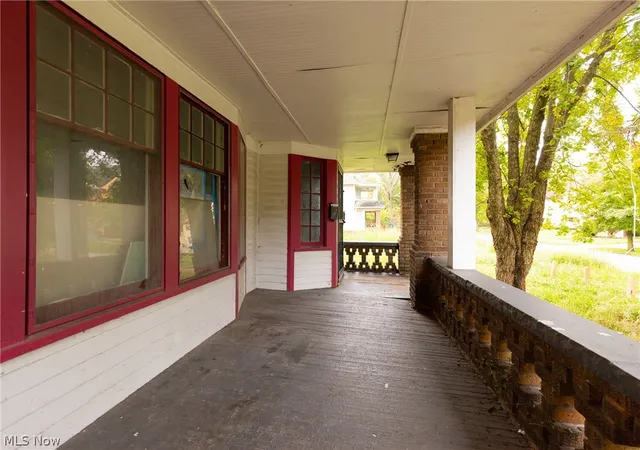 Photo 3 of House for sale at 1069 Carlyon Rd, Cleveland, OH 44112 | MLS# 5242797 | Listing updated on 2026-09-09
