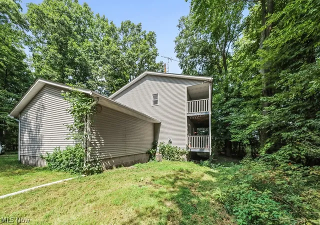 Photo 4 of Single family home for sale at 10175 Johnson Rd, North Benton, OH 44449 | MLS# 5243144 | Listing updated on 2026-10-01