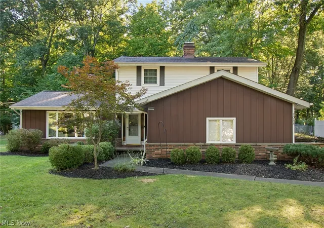 Photo 1 of Single family home for sale at 7033 Shaner Dr, Bedford, OH 44146 | MLS# 5243292 | Listing updated on 2026-09-09