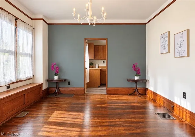 Photo 3 of Single family home for sale at 1508 30th Street, Parkersburg, WV 26104 | MLS# 5243299 | Listing updated on 2026-09-10