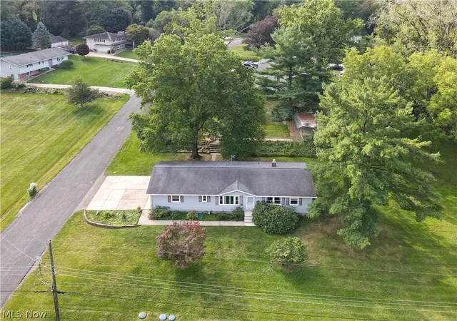 Photo 2 of Sale Pending at 1200 Doralee Dr, Mogadore, OH 44260 | MLS# 5243263 | Listing updated on 2026-09-14