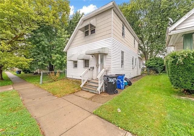 Single family home for sale at 3273 W 44th Street, Cleveland, OH 44109 | MLS# 5243231