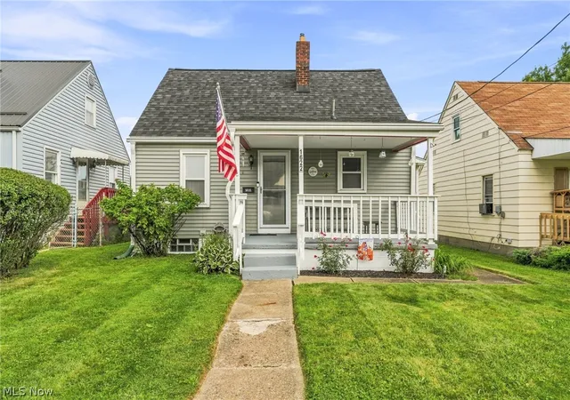 Photo 1 of Sale Pending at 1622 Sandwith Ave Sw, Canton, OH 44706 | MLS# 5243359 | Listing updated on 2026-10-03