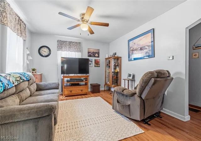Photo 3 of Sale Pending at 1622 Sandwith Ave Sw, Canton, OH 44706 | MLS# 5243359 | Listing updated on 2026-10-03
