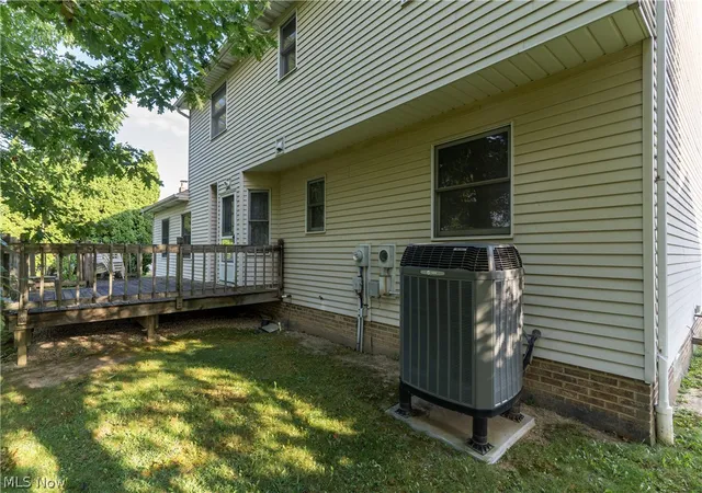 Photo 4 of Single family home for sale at 3412 Saint Andrews Dr, Cleveland, OH 44134 | MLS# 5243404 | Listing updated on 2026-09-09