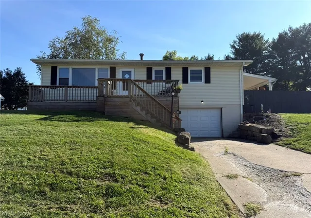 Photo 1 of Single family home for sale at 1813 Walnut St, Coshocton, OH 43812 | MLS# 5243163 | Listing updated on 2026-09-23