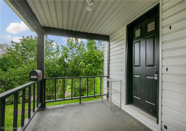 Photo 4 of Single family home for sale at 1424 S Liberty Ave, Alliance, OH 44601 | MLS# 5243475 | Listing updated on 2026-10-05