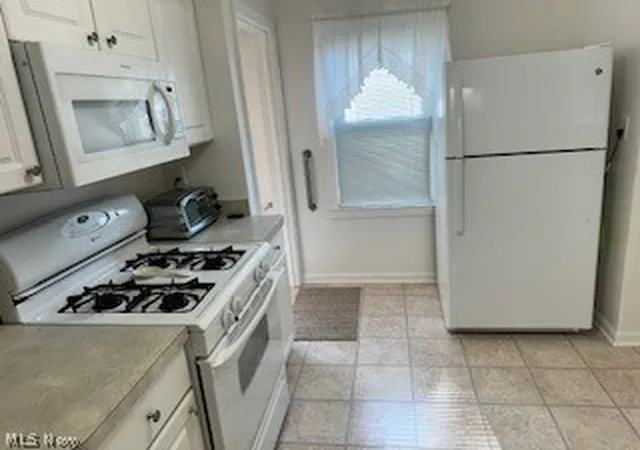 Photo 3 of Single family home for sale at 648 Belmont Dr, Painesville, OH 44077 | MLS# 5243461 | Listing updated on 2026-09-14