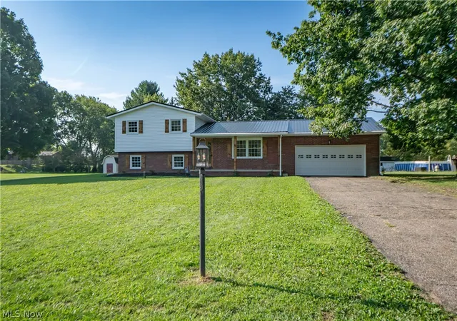 Photo 44 of Single family home for sale at 1232 Canyon St NE, Uniontown, OH 44685 | MLS# 5242220 | Listing updated on 2026-10-05