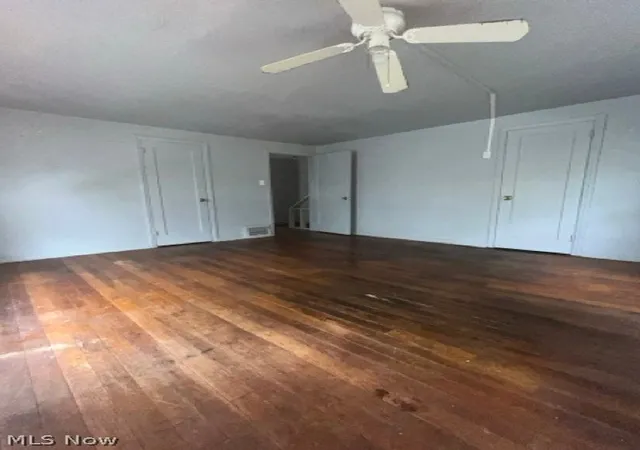 Photo 3 of Single family home for sale at 1467 E 250th Street, Euclid, OH 44117 | MLS# 5242930 | Listing updated on 2026-09-09