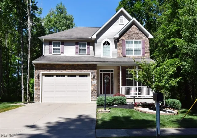 Photo 2 of Single family home for sale at 10442 Florida St, Aurora, OH 44202 | MLS# 5243439 | Listing updated on 2026-10-02
