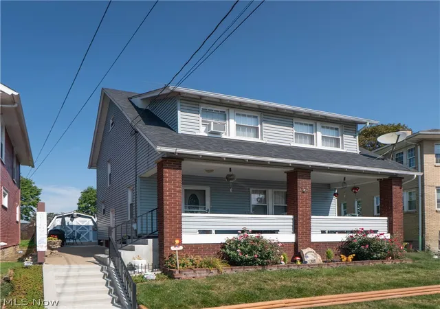 Photo 1 of Single family home for sale at 817 19th Street Nw, Canton, OH 44709 | MLS# 5242463 | Listing updated on 2026-09-21