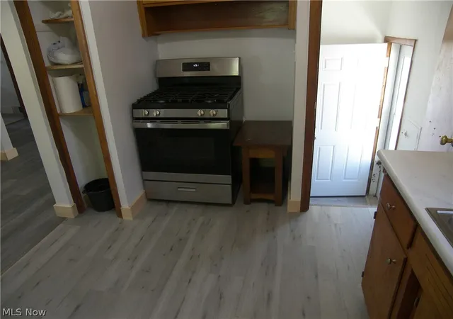 Photo 4 of Single family home for sale at 5963 Edgewood Rd, Cleveland, OH 44124 | MLS# 5240426 | Listing updated on 2026-09-09
