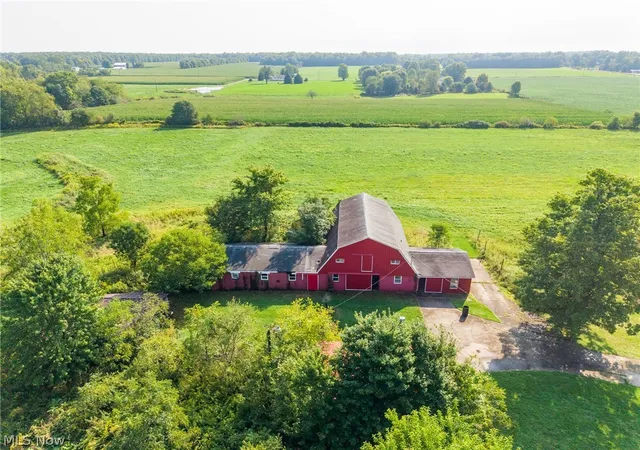 Photo 3 of Single family home for sale at 7013 Morford E Rd, Kinsman, OH 44428 | MLS# 5242965 | Listing updated on 2026-09-09