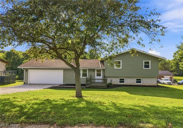Photo 1 of Single family home for sale at 10856 Welton Rd Ne, Bolivar, OH 44612 | MLS# 5242840 | Listing updated on 2026-10-06