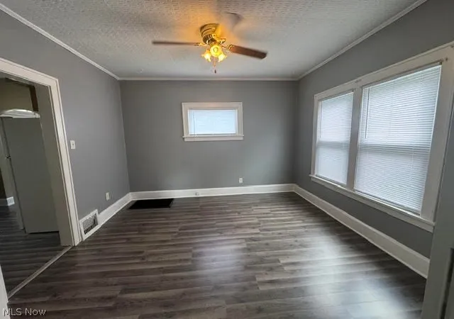 Photo 3 of Single family home for sale at 1138 Roslyn Ave SW, Canton, OH 44710 | MLS# 5243591 | Listing updated on 2026-09-10