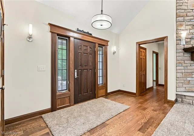 Photo 2 of Single family home for sale at 4513 Sunset Cvs Dr, Medina, OH 44256 | MLS# 5242999 | Listing updated on 2026-09-09