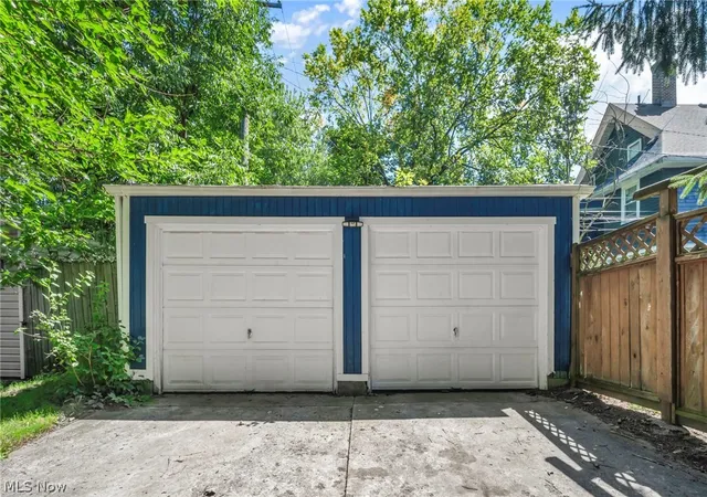 Photo 45 of Multi family home for sale at 2103 Cottage Grv Dr, Cleveland Heights, OH 44118 | MLS# 5240893 | Listing updated on 2026-09-09