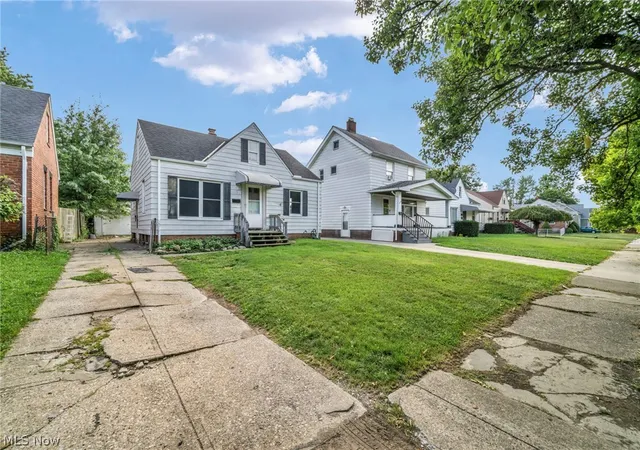 Photo 2 of Single family home for sale at 13305 Highlandview Ave, Cleveland, OH 44135 | MLS# 5243102 | Listing updated on 2026-09-14
