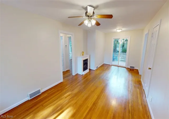 Photo 4 of Sale Pending at 2115 12th Street, Cuyahoga Falls, OH 44223 | MLS# 5243329 | Listing updated on 2026-09-30