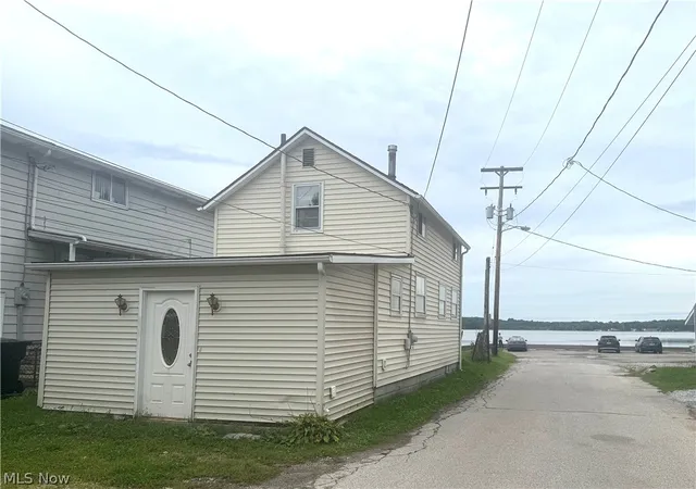 Photo 1 of Single family home for sale at 2549 Church St, Lakemore, OH 44250 | MLS# 5243208 | Listing updated on 2026-09-10