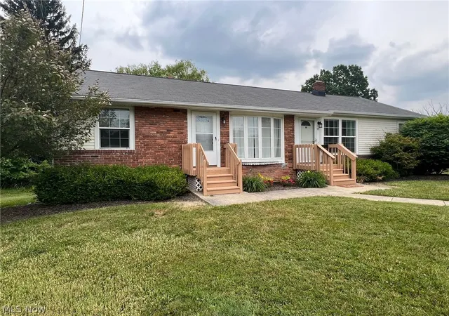 Photo 2 of Condo for sale at 438 North St #7A, Chardon, OH 44024 | MLS# 5241427 | Listing updated on 2026-09-10