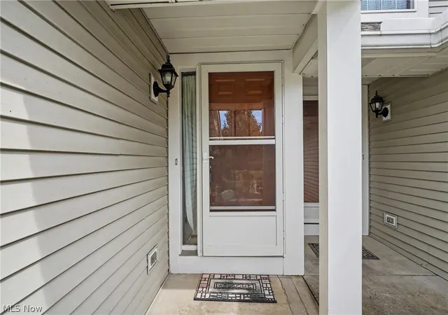 Photo 2 of Condo for sale at 2466 Wrens Dr S, Stow, OH 44224 | MLS# 5242853 | Listing updated on 2026-09-14