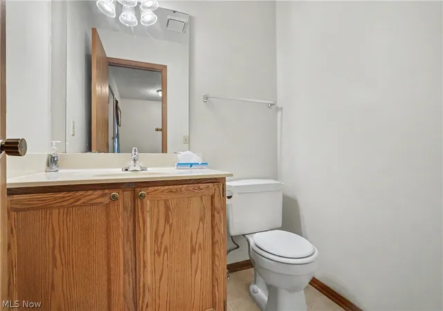 Photo 4 of Condo for sale at 2466 Wrens Dr S, Stow, OH 44224 | MLS# 5242853 | Listing updated on 2026-09-14