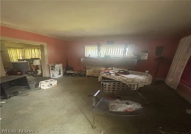 Photo 4 of Single family home for sale at 1556 Bryson St, Youngstown, OH 44505 | MLS# 5243658 | Listing updated on 2026-09-10