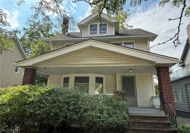 Photo 1 of Single family home for sale at 2620 S Taylor Rd, Cleveland Heights, OH 44118 | MLS# 5243355 | Listing updated on 2026-09-12