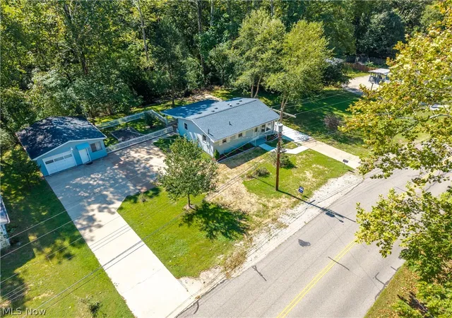 Photo 2 of Single family home for sale at 1038 Hadley Ln, Marietta, OH 45750 | MLS# 5243698 | Listing updated on 2026-09-12