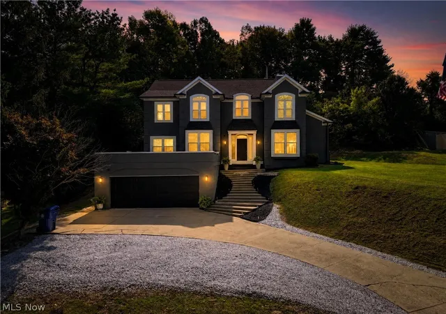 Photo 3 of Single family home for sale at 6 Hillcrest Dr, Cambridge, OH 43725 | MLS# 5243683 | Listing updated on 2026-09-30