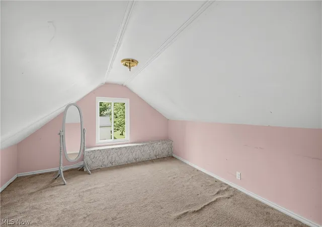 Photo 3 of Single family home for sale at 6 Hillcrest Dr, Cambridge, OH 43725 | MLS# 5243683 | Listing updated on 2026-09-30