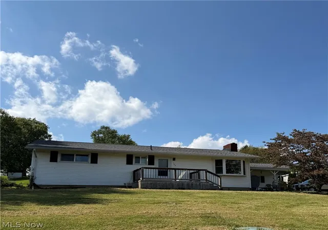 Photo 1 of Single family home for sale at 165 Chapel Hl Rd, Zanesville, OH 43701 | MLS# 5243697 | Listing updated on 2026-09-10